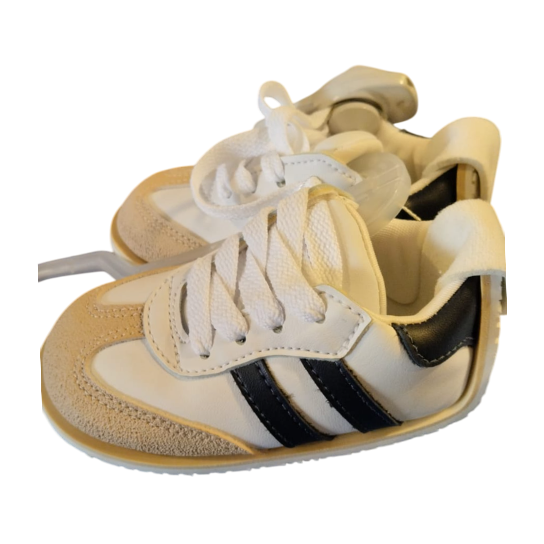 Zapatilla niño talla 19