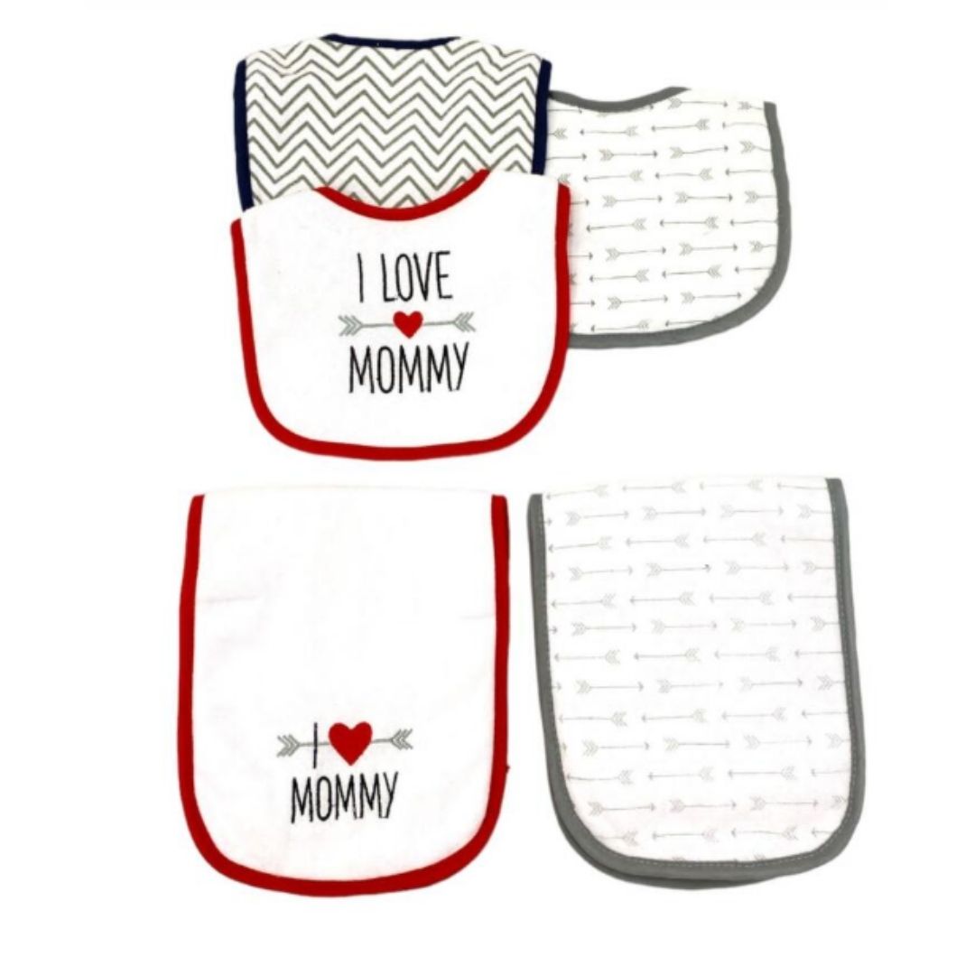 Set 5 baberos y toallas para gases