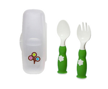 Set De Cubiertos Con Estuche Verde Zoli