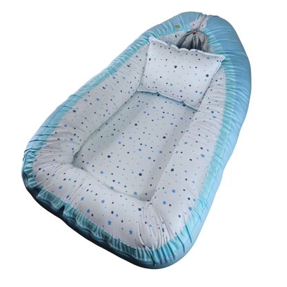 Nido colecho celeste con estrellas