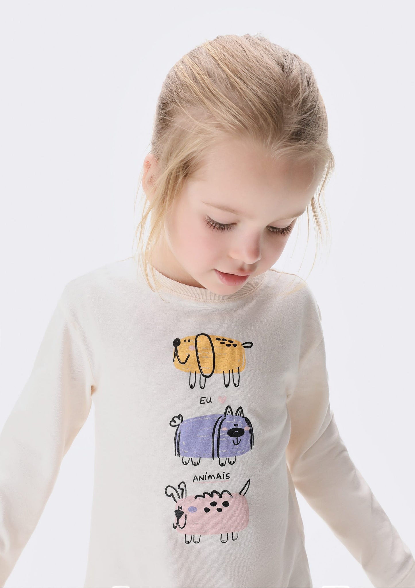 Camiseta blanca manga larga niña