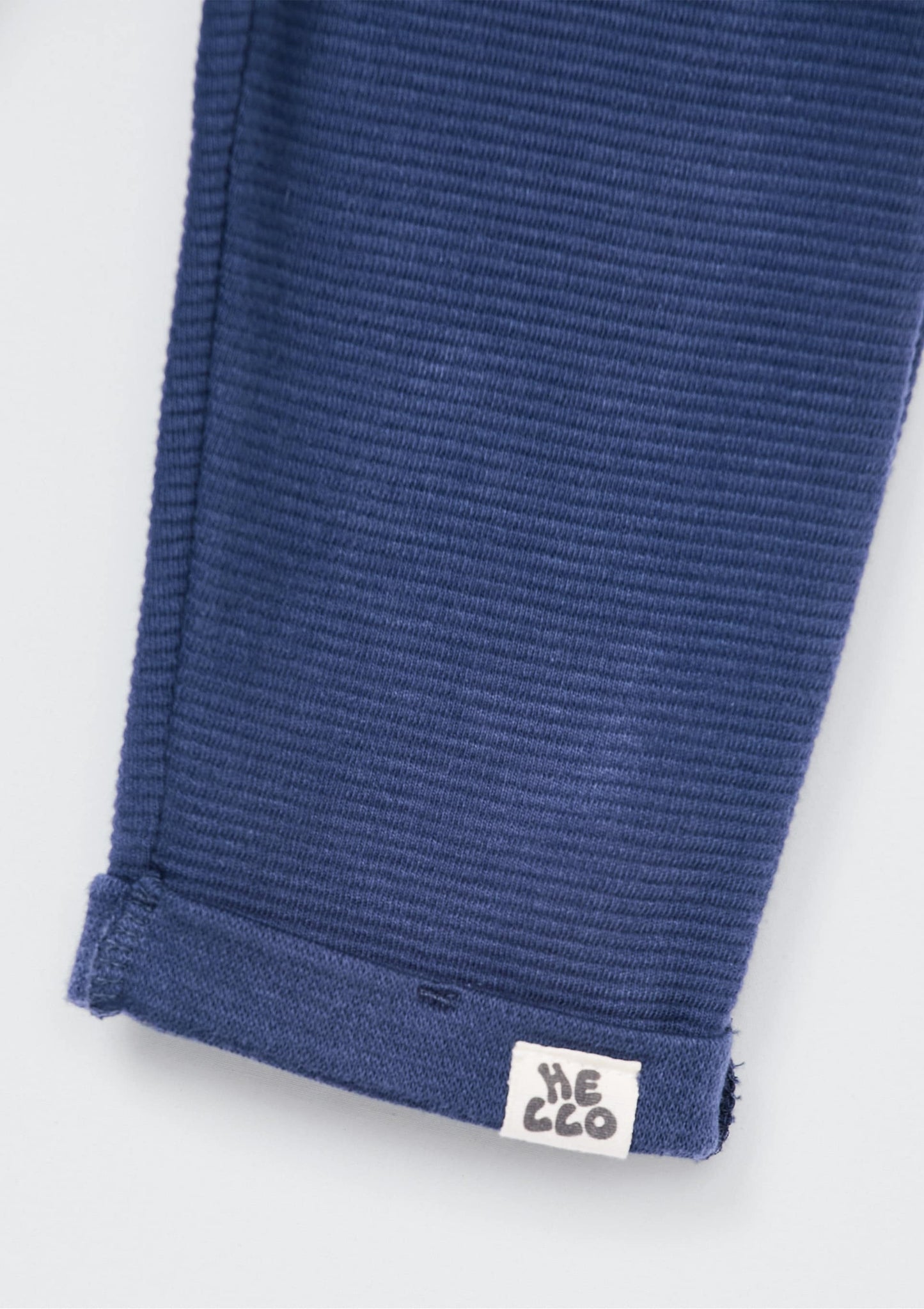 Pantalón azul para niño