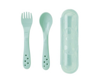 Set de cubiertos con estuche