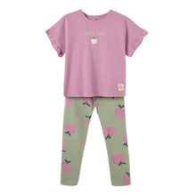 Conjunto de niña con camiseta y leggins